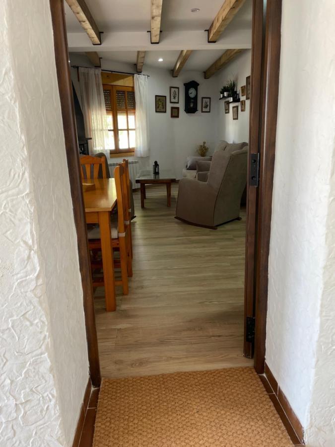 Гостьовий будинок Vivienda Turistica Rural Casa Irene Сегура-де-ла-Сьєрра Екстер'єр фото